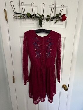 Francesca’s Red Laced Long-Sleeved Dress